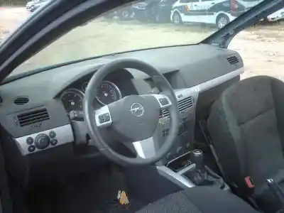 Scrapping Vehicle opel astra gtc cosmo of the year 2007 powered z17dth