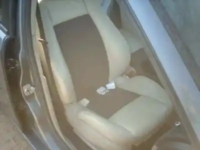 Veicolo di demolizione saab 9-3 berlina vector dell'anno 2008 alimentato z19dth