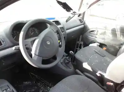 Здавання транспортного засобу renault clio ii fase ii (b/cb0) campus року 2007 потужний d7f726