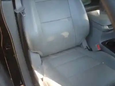 Verschrottungsfahrzeug kia sorento i (jc) 2.5 crdi des jahres 2006 angetrieben d4cb