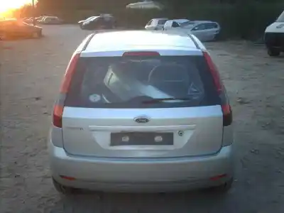 Veículo de Sucata ford fiesta (cbk) ghia do ano 2003 alimentado f6ja