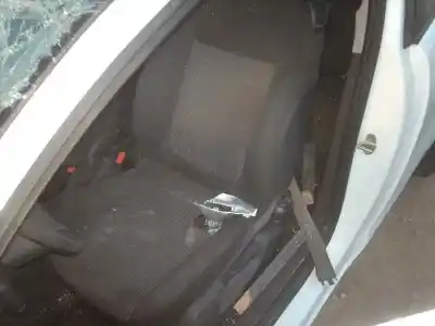 Здавання транспортного засобу opel corsa d catch me року 2009 потужний z13dtj Здавання транспортного засобу opel corsa d catch me року 2009 потужний z13dtj