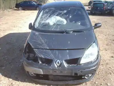 Veículo de Sucata renault scenic ii confort dynamique do ano 2007 alimentado f9q804