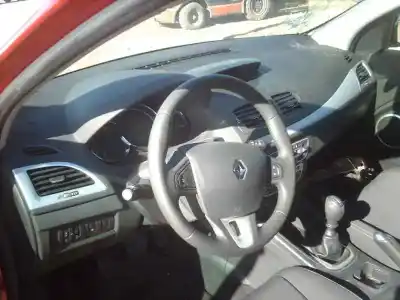 Здавання транспортного засобу renault                                            megane iii berlina 5 p                                                                                                                                                                                                                                     dynamique                                                                                                                                                                                                                                                  року 2010 потужний k4mr858