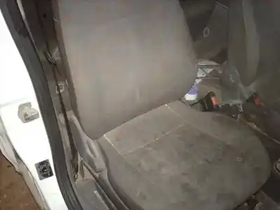 Veículo de Sucata opel combo familiar do ano 2003 alimentado y17dtl