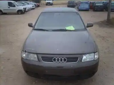 Veículo de Sucata audi a3 (8l) 1.8 20v turbo do ano 1996 alimentado agn