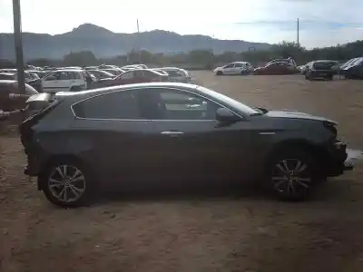 Veicolo di demolizione alfa romeo giulietta (191) distinctive dell'anno 2012 alimentato 940a5000