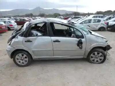 Veículo de Sucata citroen c3 1.4 hdi exclusive do ano 2010 alimentado 8hz