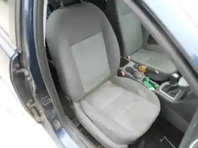 Scrapping Vehicle ford focus berlina (cap) ghia of the year 2005 powered g8da