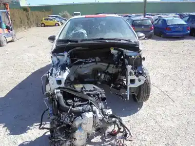 Sloopvoertuig peugeot 208 access van het jaar 2013 aangedreven 8h01