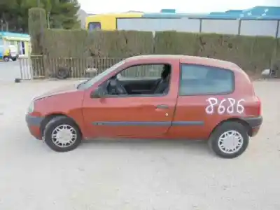 Здавання транспортного засобу renault clio ii fase i (b/cbo) 1.9 d alize року 1998 потужний f8q