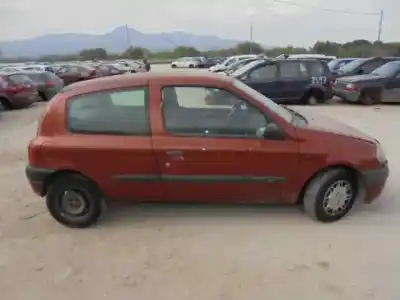 Здавання транспортного засобу renault clio ii fase i (b/cbo) 1.9 d alize року 1998 потужний f8q