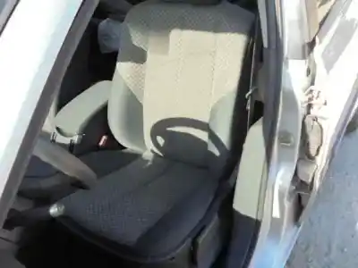 Здавання транспортного засобу renault megane ii familiar 1.9 dci diesel року 2005 потужний f9qb800 Здавання транспортного засобу renault megane ii familiar 1.9 dci diesel року 2005 потужний f9qb800