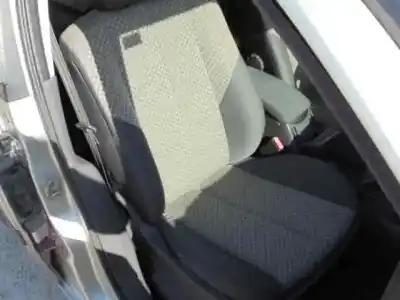 Здавання транспортного засобу renault megane ii familiar 1.9 dci diesel року 2005 потужний f9qb800 Здавання транспортного засобу renault megane ii familiar 1.9 dci diesel року 2005 потужний f9qb800