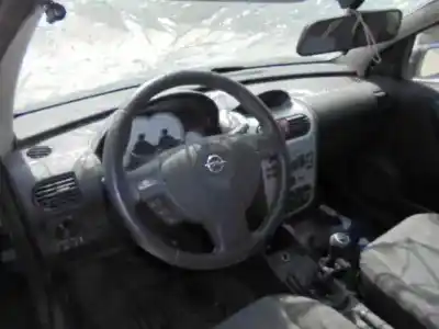 Veículo de Sucata opel corsa c blue line do ano 2006 alimentado z13dt