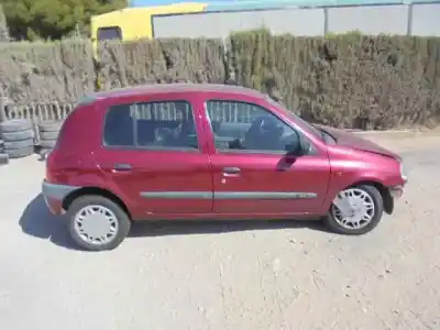 Здавання транспортного засобу renault clio ii fase i (b/cbo) 1.9 d alize року 2001 потужний f8qp6