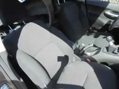 Veículo de Sucata toyota auris active do ano 2008 alimentado 1ad-ftv