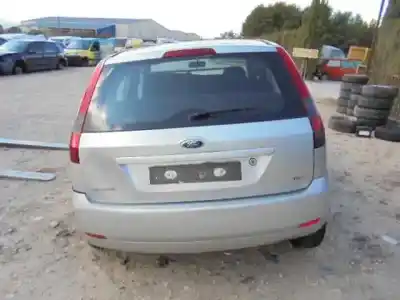 Veículo de Sucata ford fiesta (cbk) ambiente do ano 2003 alimentado f6ja