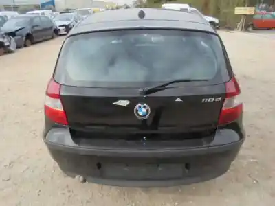 Veículo de Sucata bmw serie 1 berlina (e81/e87) 118d do ano 2006 alimentado 204d4