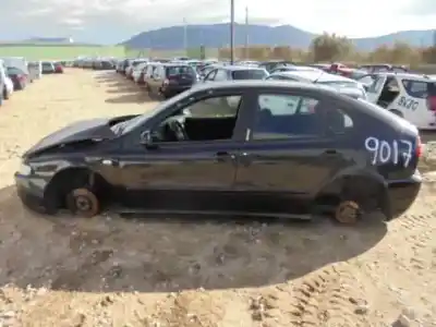 Здавання транспортного засобу seat leon (1m1) signo року 2004 потужний auq