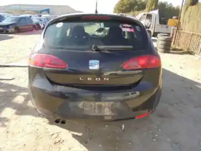 Scrapping Vehicle seat leon (1p1) reference of the year 2005 powered bkd