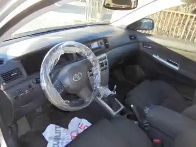 Scrapping Vehicle toyota corolla (e12) 1.6 16v of the year 2006 powered 3zz-fe