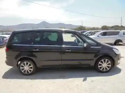 Veicolo di demolizione ford galaxy (ca1) ghia dell'anno 2006 alimentato qxwb