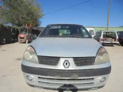 Здавання транспортного засобу renault   року 2004 потужний k9ka7