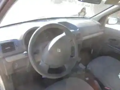 Здавання транспортного засобу renault   року 2004 потужний k9ka7