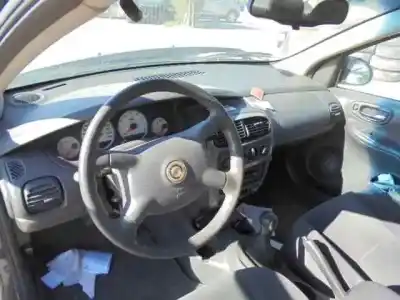 Scrapping Vehicle chrysler neon (pl) 2.0 le of the year 2000 powered 20l