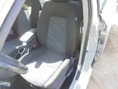 Sloopvoertuig kia cee´d active van het jaar 2007 aangedreven d4fb