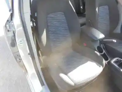 Sloopvoertuig kia cee´d active van het jaar 2007 aangedreven d4fb