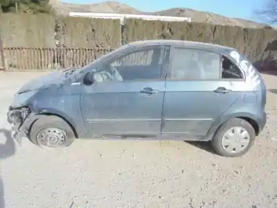 Véhicule à la ferraille TATA VISTA SAFIRE de l'année 2014 alimenté 750E4000