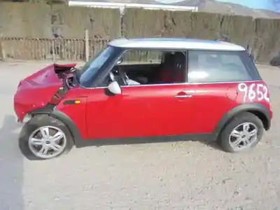 Здавання транспортного засобу mini mini (r50,r53) cooper року 2005 потужний w10b16a