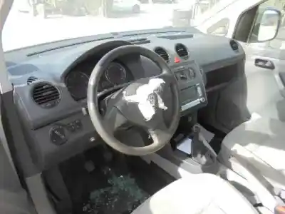 Здавання транспортного засобу volkswagen caddy ka/kb (2k) maxi life року 2009 потужний bls