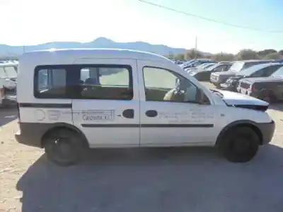 Veículo de Sucata opel combo familiar do ano 2007 alimentado z13dtj