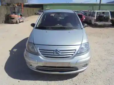 Veículo de Sucata citroen c3 1.4 hdi exclusive do ano 2004 alimentado 8hx (dv4td)