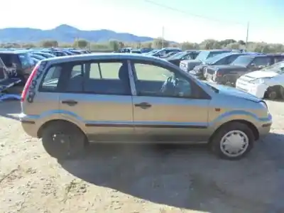 Veículo de Sucata ford fusion (cbk) ambiente do ano 2003 alimentado f6ja