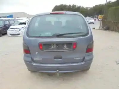 Scrapping Vehicle renault megane i scenic (ja0) 1.6e alize of the year 1999 powered k7ma702