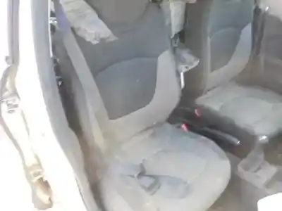 Sloopvoertuig renault captur 5 p van het jaar 2014 aangedreven k9kb608