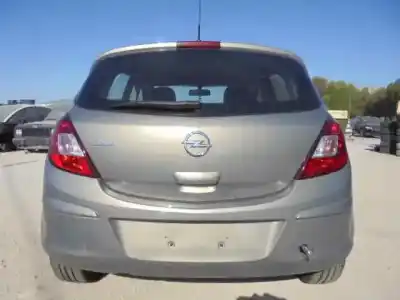 Здавання транспортного засобу opel corsa d excellence року 2014 потужний a14xer