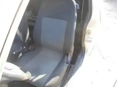 Здавання транспортного засобу opel corsa c enjoy року 2004 потужний z12xe