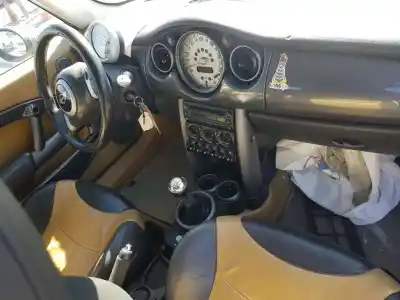 Scrapping Vehicle bmw mini (r50,r53) one d of the year 2004 powered 1nd