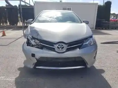 Veículo de Sucata toyota auris active do ano 2014 alimentado 1zr