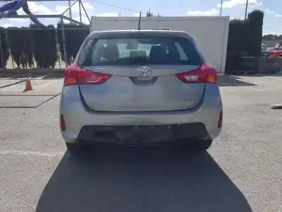 Veículo de Sucata toyota auris active do ano 2014 alimentado 1zr