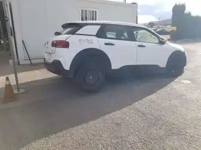 Veicolo di demolizione citroen c4 cactus live dell'anno 2018 alimentato yh01