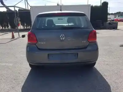 Sloopvoertuig volkswagen polo (6r1) advance van het jaar 2013 aangedreven cbzc