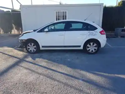 Veículo de Sucata citroen c4 berlina cool do ano 2010 alimentado kfu