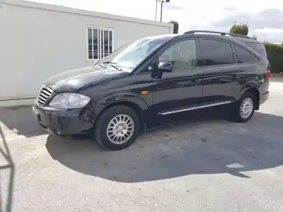 Здавання транспортного засобу ssangyong rodius xdi року 2010 потужний d27dt