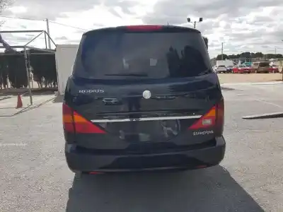Здавання транспортного засобу ssangyong rodius xdi року 2010 потужний d27dt